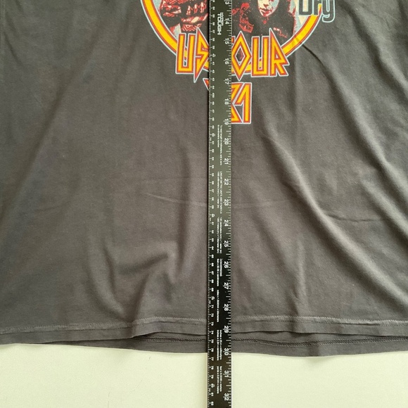 Retro Brand Def Leppard Graphic T-Shirt XL Gray US Tour 81’ High n Dry Metal - Picture 4 of 8